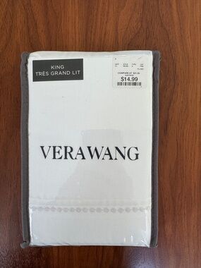 Vera Wang White Pillowcase Set of 2